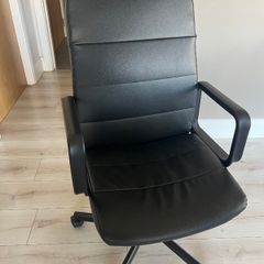 IKEA Home Office Swivel Chair Computer Desk Adjustable with Arms Comfy Black
