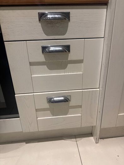 Kitchen units