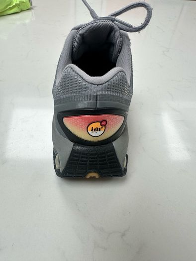 Boys nike runners