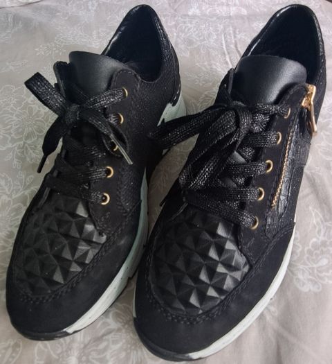 Reiker Trainers size 36