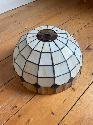 Tiffany style lampshade