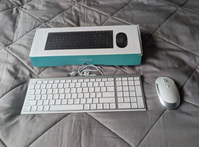 Jelly Comb wireless keyboard and mouse set