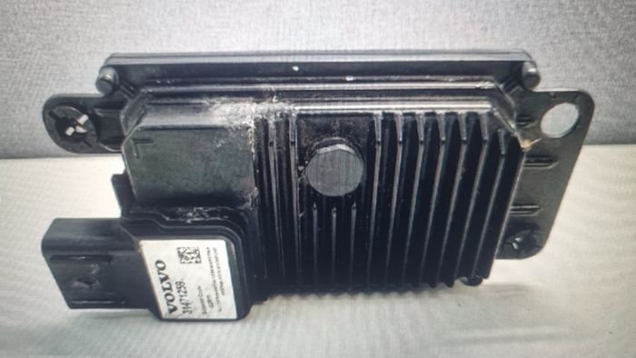 2016 Volvo S60 Xc60 Front Distronic Radar Sensor Genuine 31471259