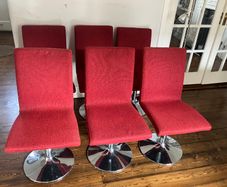 Stylish, comfortable dining chairs