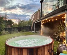 Lay-Z Spa Helsinki - 7 Person Hot Tub