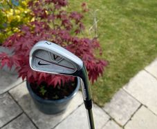 Nike 2 iron