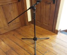 Microphone stand