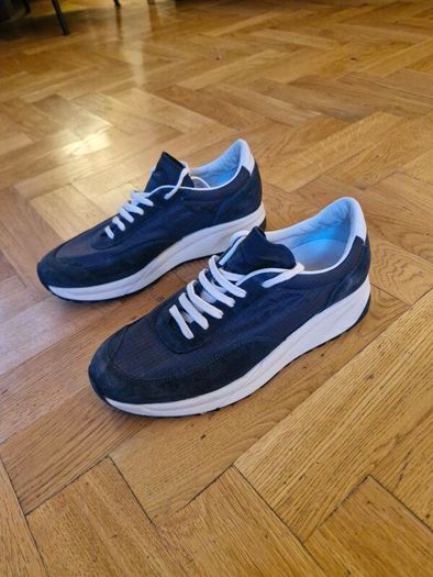 Trainers - Common People