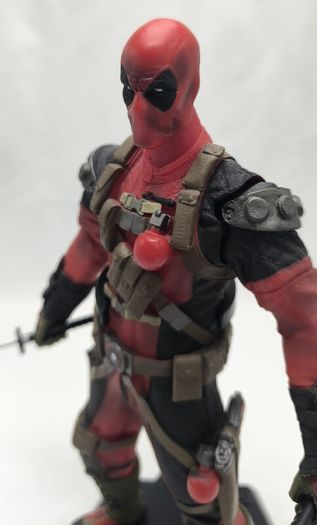 Deadpool Collectible Figurine by Crazy Toys  Mint Condition  Unboxed