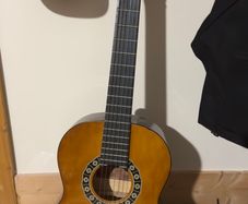 Valencia Guitar junior - nylon