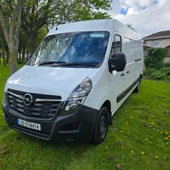 Opel movono 212