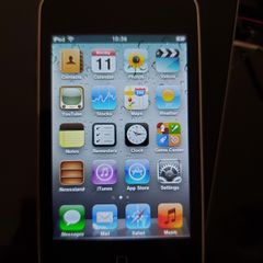 APPLE Ipod Touch 3, 32 GB, in excellent condition