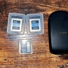 Lexar Kit Memory Cards and Card Reader