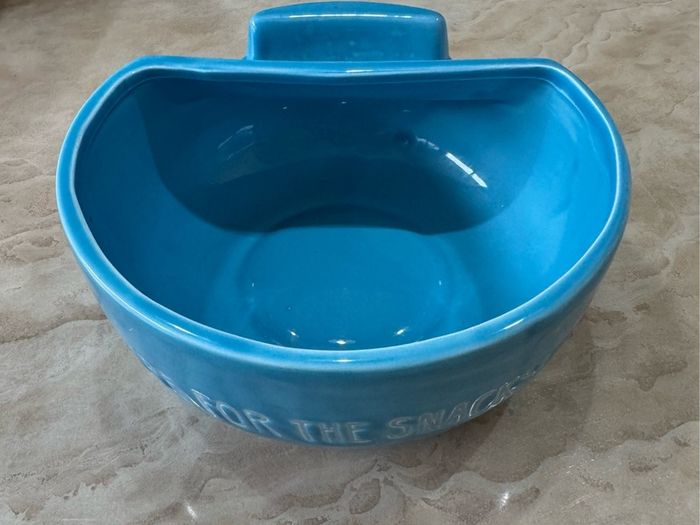 Fizz Creations Blue Ceramic Snack Bowl & Phone Holder
