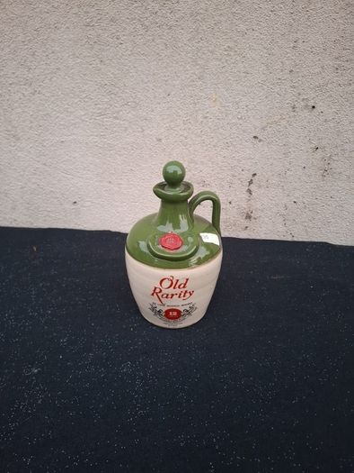 Old rarity pottery bottle postage possible