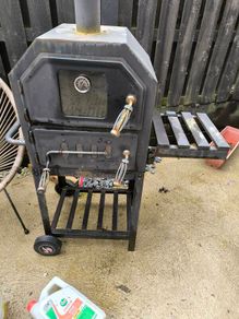 Pizza Oven / BBQ