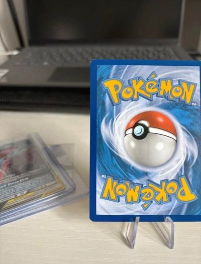 pikachu SM162 pokemon card