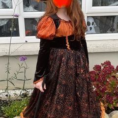 Halloween dress