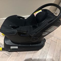 Silver cross car seat and base