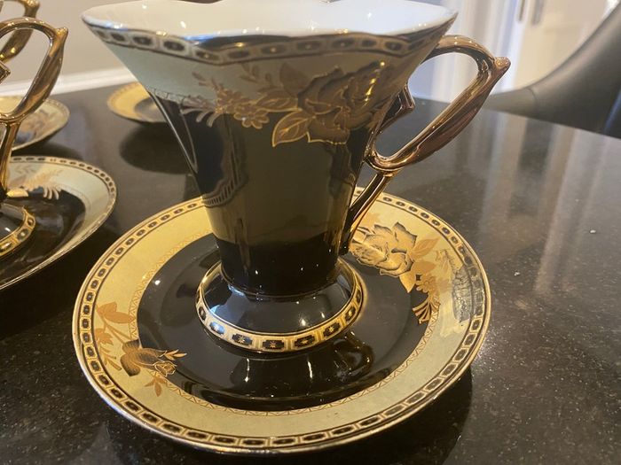 MGH Japanese vintage cups and saucers