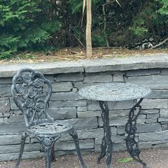 Beautiful Black Garden Patio Bistro Cast Iron Table & 1 Chair Set