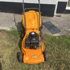 Lawnmower - Briggs & Stratton Petrol Motor. Regularly serviced.