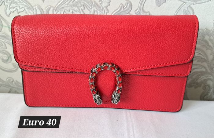 Hand bag