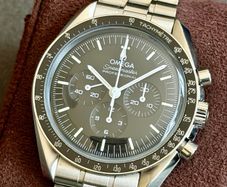 Omega Speedmaster Professional Moonwatch 3861