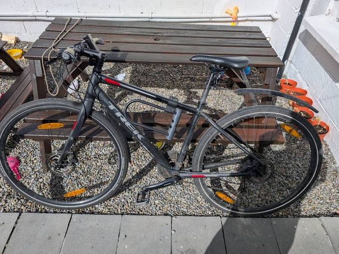 Trek FX3
