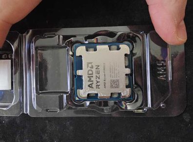 AMD Ryzen 9 9950x