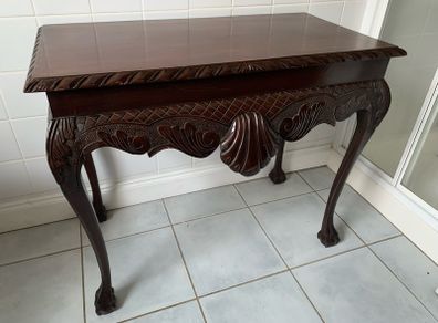 Mahogany Antique Sidetable in VG condition.