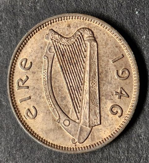 Beautiful Ireland 1946 Farthing 1/4 d coin