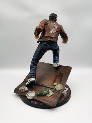 Official Shenmue 'Ryo Hazuki' Statue