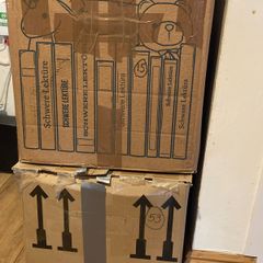 Free moving boxes