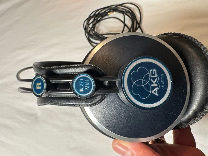 AKG K271 MkII Professional Headphone