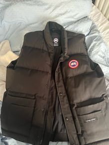 canada goose gilet