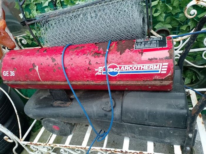 kerosene heater