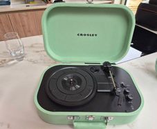 Crosley turntable