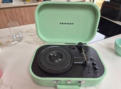 Crosley turntable