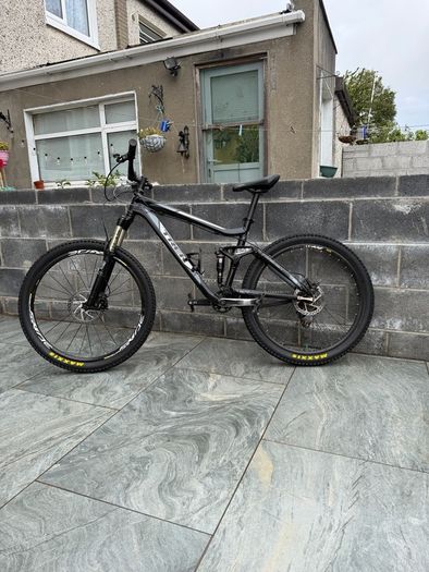 Trek Fuel EX 8