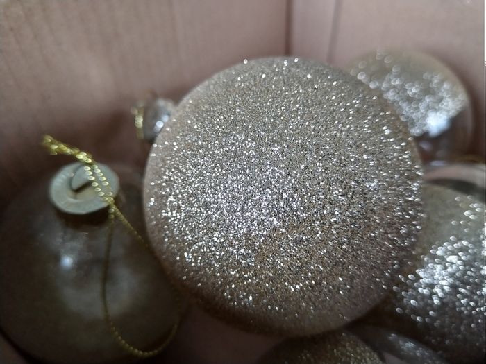 x1 Box of x12 Glass Baubles