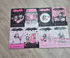 Isadora moon books x 8