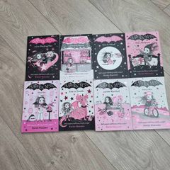 Isadora moon books x 8