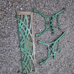 cast iron bench