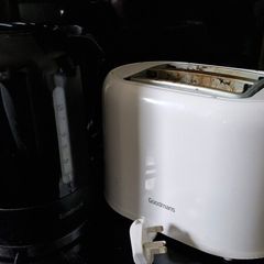 kettle and toaster