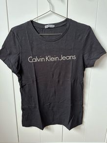 Calvin Klein women ladies t-shirt, S, very good condition
