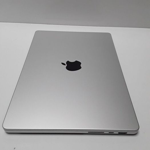 Apple MacBook Pro 14-inch (2021) | Apple M1 Pro Chip | 16GB RAM | 500GB SSD | Silver