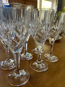 Wine crystal glasses