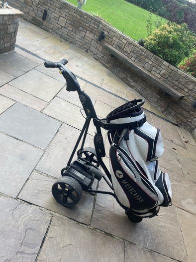 motocaddy bag and trolley