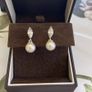 9ct white gold earrings Image 2